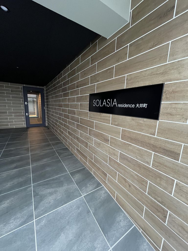 エントランス　エントランス