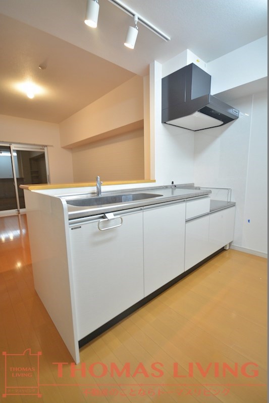 キッチン　会話が弾む対面キッチン