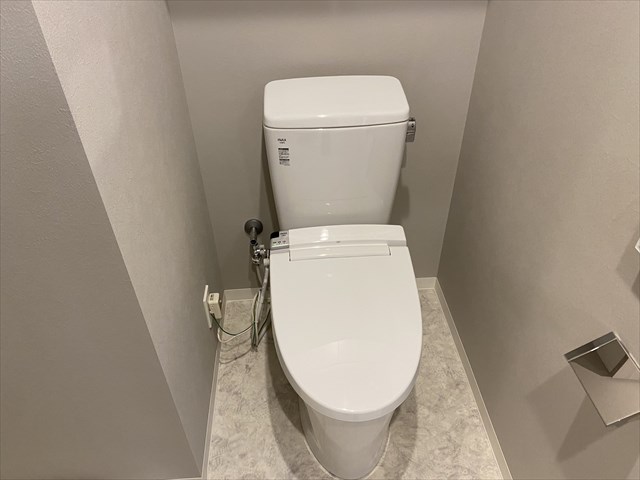 トイレ　※別部屋参考写真