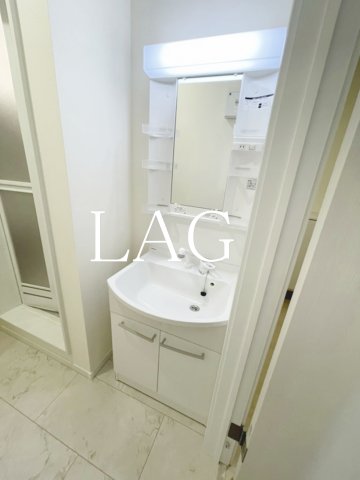 洗面設備　洗面台です。