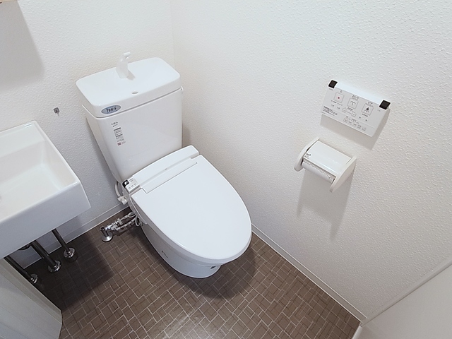 トイレ　ウォシュレット完備のトイレ