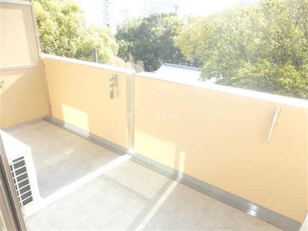 バルコニー　陽当たり良好で広めのバルコニー・眺望も良好