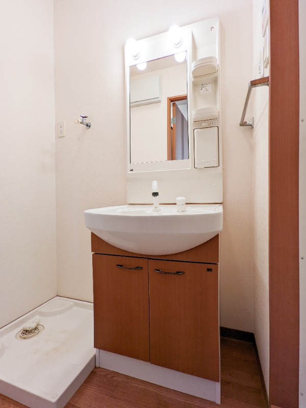 洗面設備　図面と現状に相違がある場合には現状を優先