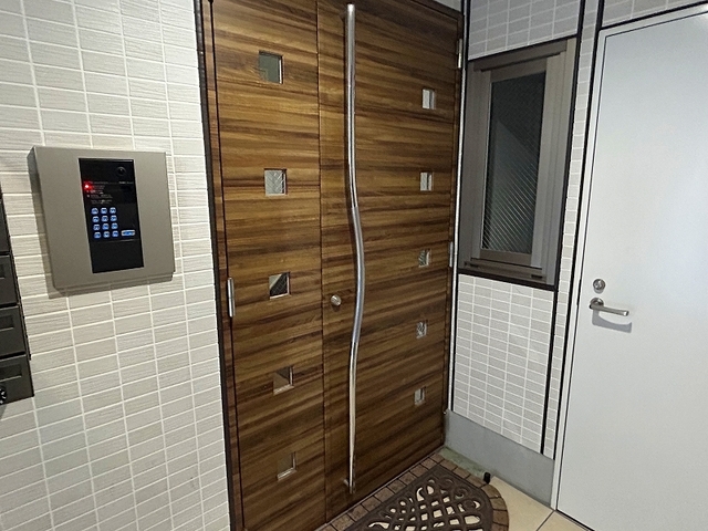 エントランス　エントランス部分