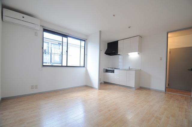 居室・リビング　別室参考写真