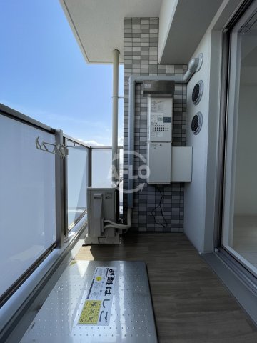 バルコニー　エスリード弁天町ポートヴィラ　バルコニー