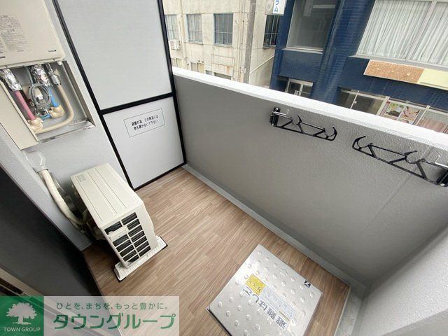 バルコニー　バルコニー