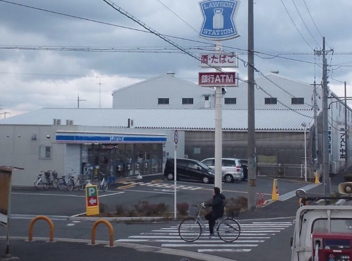 コンビニ　ローソン（コンビニ）まで350m