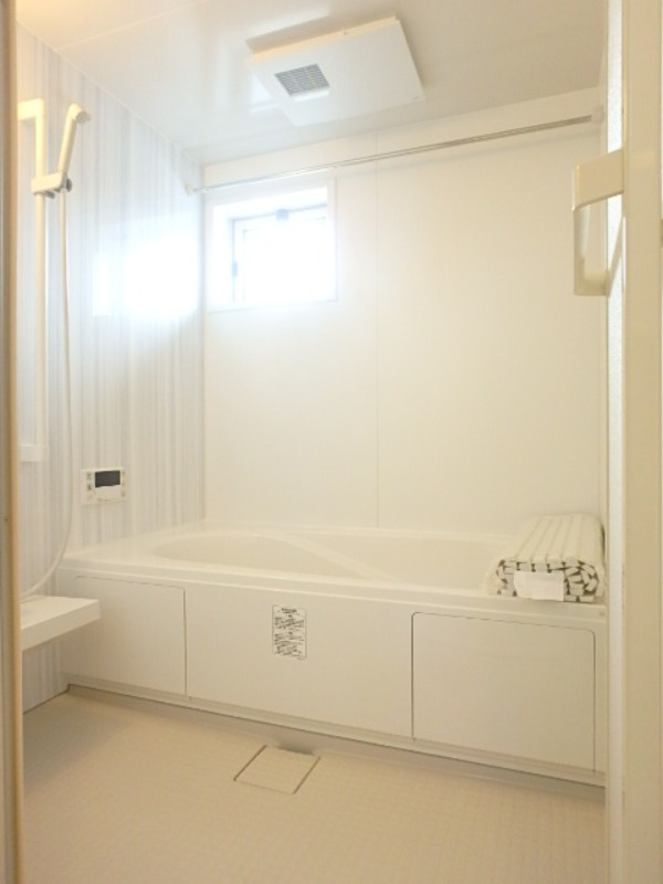 バス・シャワールーム　図面と現状に相違がある場合には現状を優先