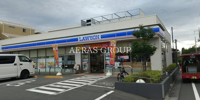 コンビニ　ローソン 練馬中村南一丁目店（コンビニ）まで318m