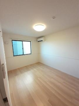 居室・リビング　寝室（イメージ）