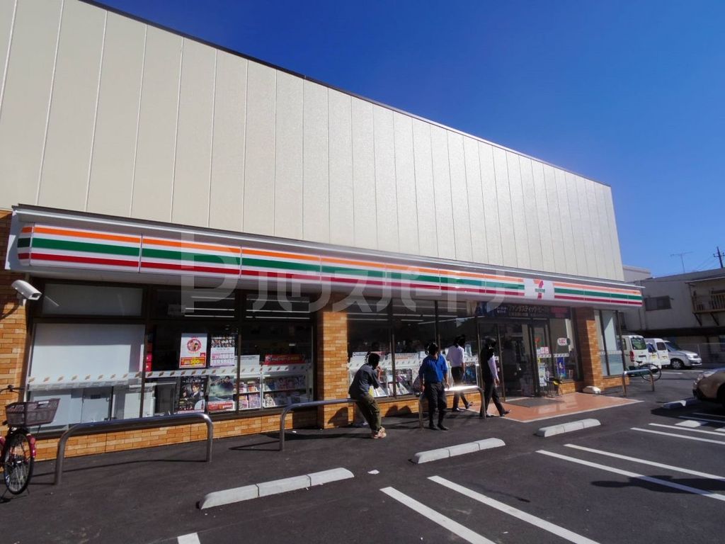 コンビニ　セブンイレブン葛飾東立石1丁目店（コンビニ）まで180m