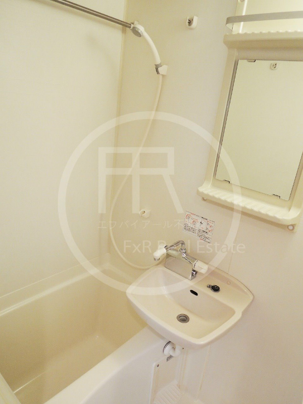 バス・シャワールーム　日々の暮らしに欠かせないお風呂です