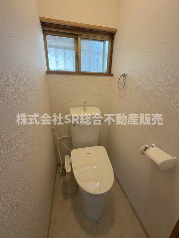 柏原市玉手町貸家のトイレ写真
