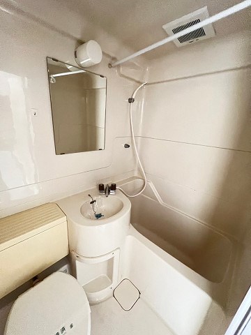 バス・シャワールーム　日々の疲れを癒すお風呂付です