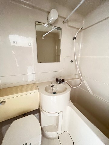 洗面設備　使いやすい洗面所です