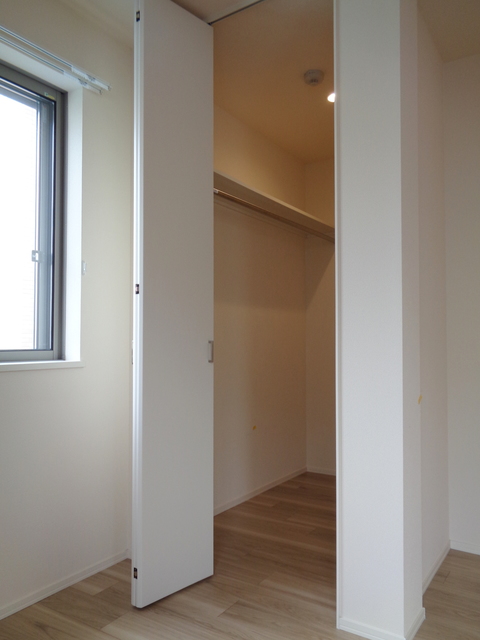 収納　ウォークインクローゼット