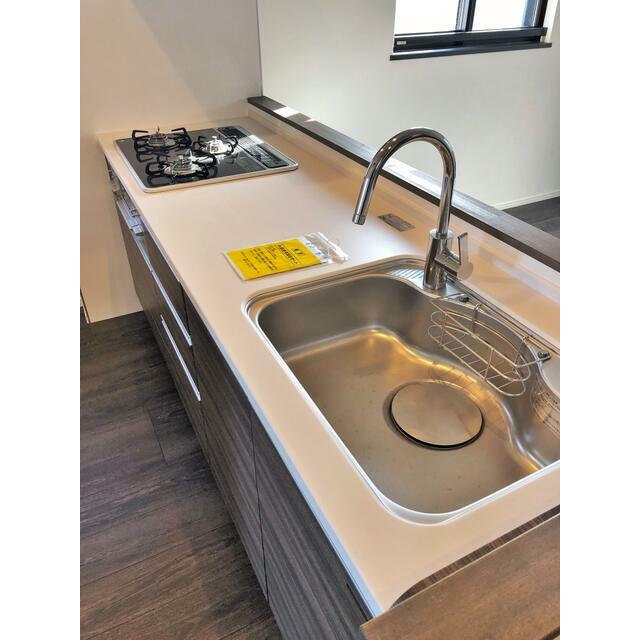 キッチン　写真は同タイプ別部屋のものになります