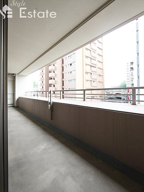 バルコニー　バルコニー