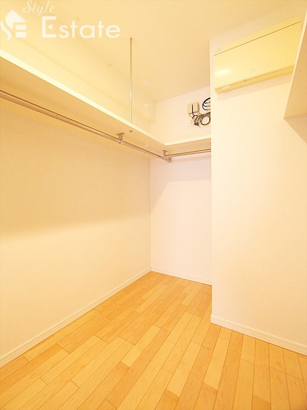 収納　クローゼット