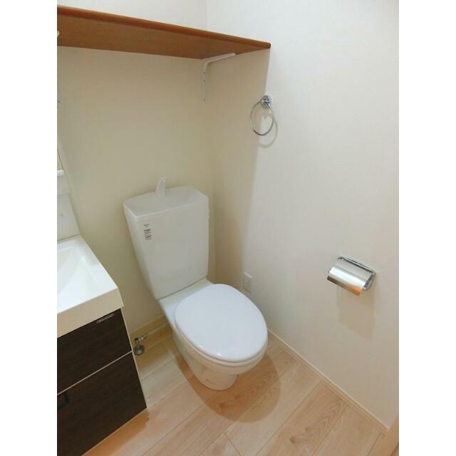 トイレ　バストイレ別！ウォシュレット有。