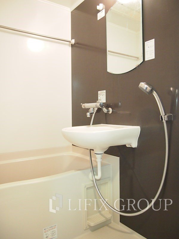 バス・シャワールーム　風呂