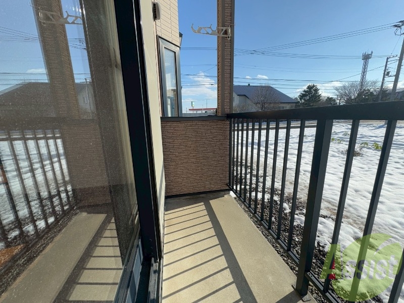 バルコニー　バルコニーが付いていますので一息ついてみてはいかがですか。