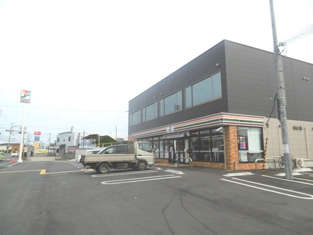 コンビニ　セブンイレブン播磨本荘4丁目店（コンビニ）まで397m