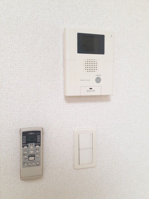 セキュリティ　☆安心のTVモニタ付きインターホン☆
