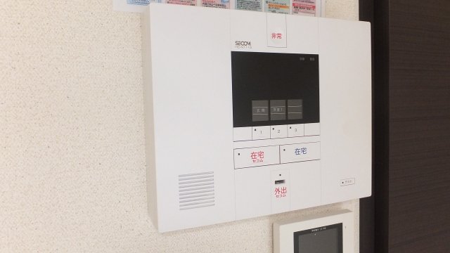 その他　セコム付き物件になります。