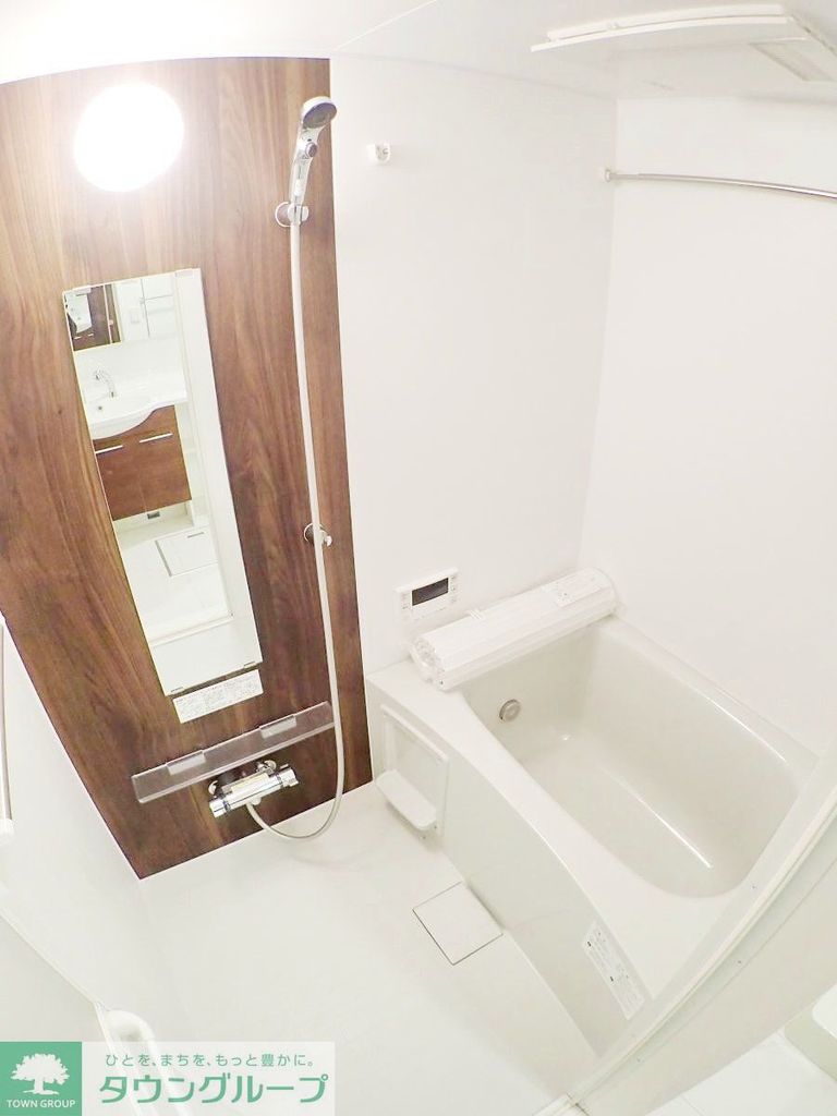 バス・シャワールーム　洗面