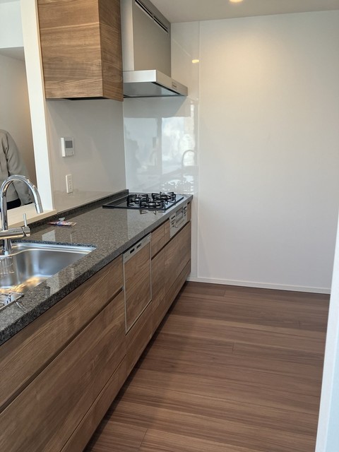 キッチン　※写真は同タイプ住戸です。