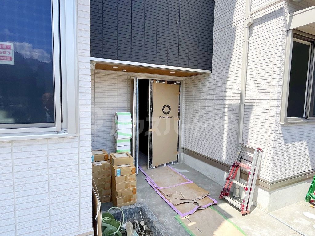 エントランス　エントランス