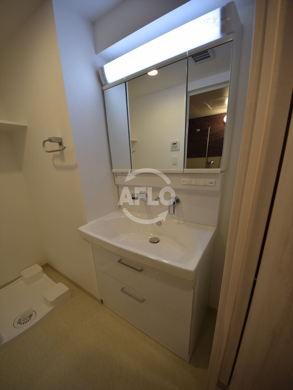 洗面設備　スプランディッド安土町　洗面化粧台