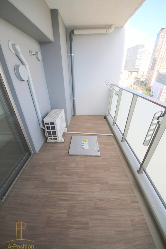 バルコニー　リヴェント難波サウス