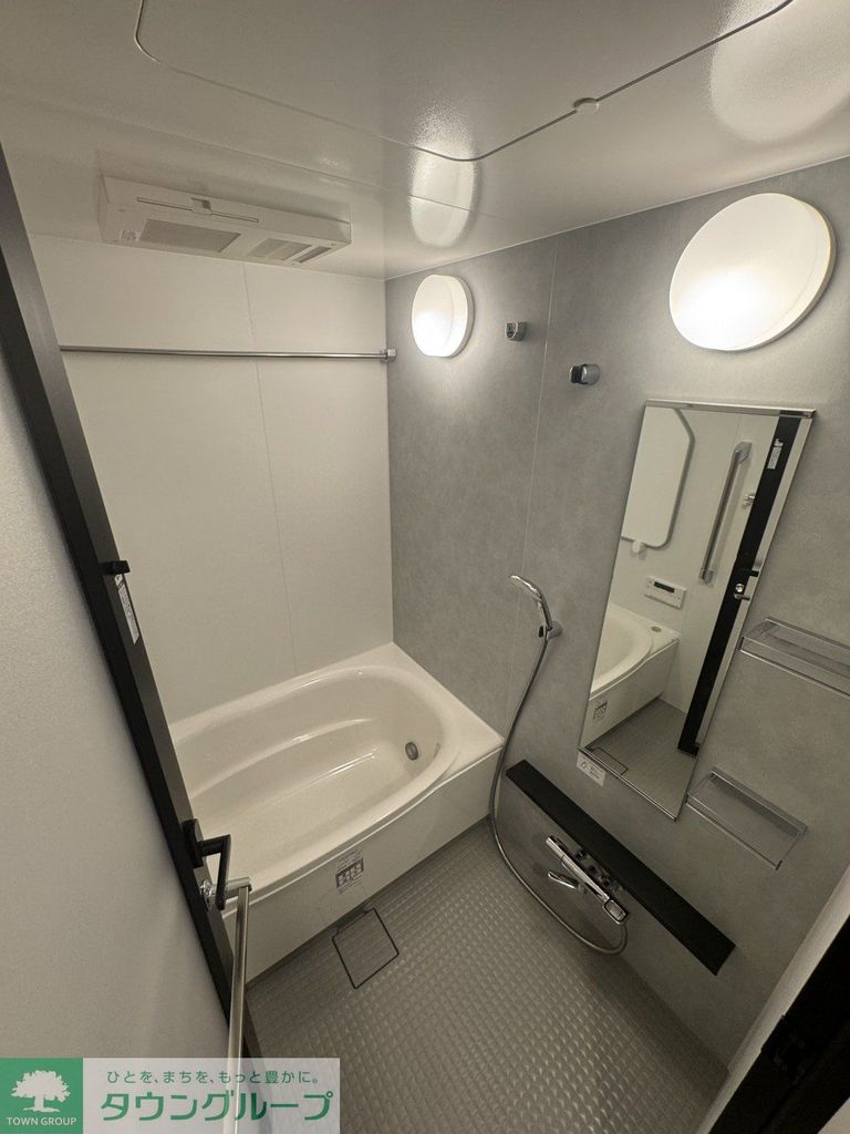 バス・シャワールーム　バス