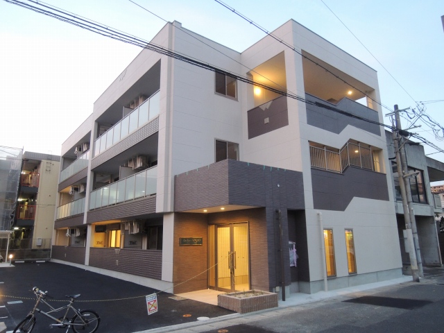 建物外観　外観　西鉄平尾駅まで徒歩7分の好立地。