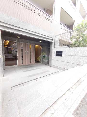 エントランス　コンフォリア下落合