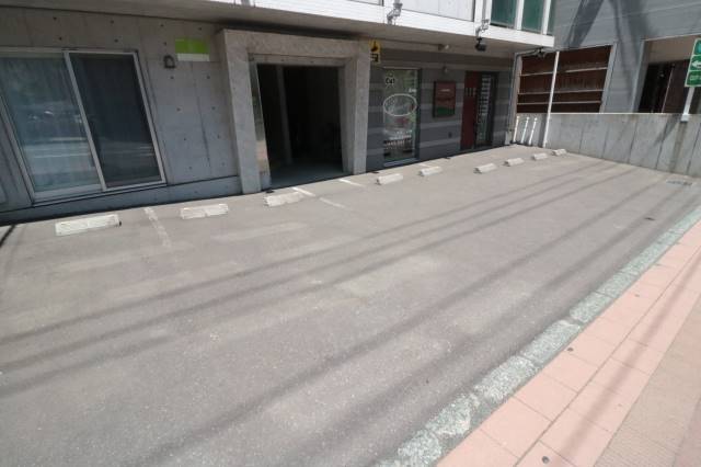 駐車場　駐車場♪