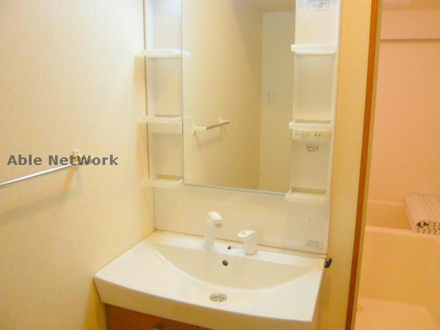 洗面設備　反転タイプ