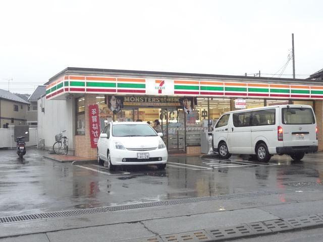 コンビニ　セブンイレブン大楽寺店（コンビニ）まで50m