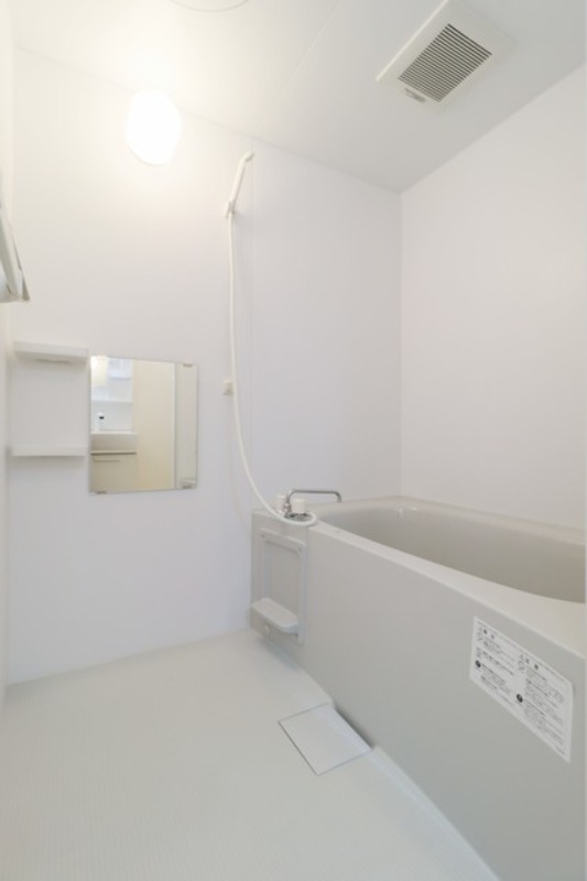 バス・シャワールーム　図面と現状に相違がある場合には現状を優先