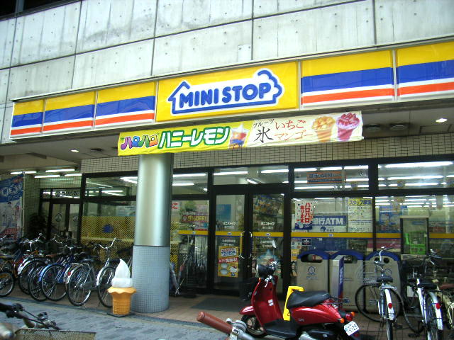 コンビニ　ミニストップ・東三国店（コンビニ）まで466m