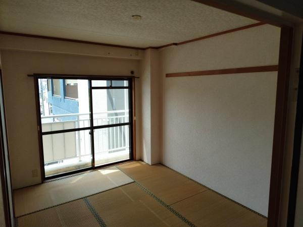 その他　畳のお部屋は落ち着きますね
