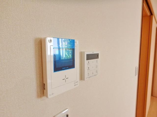 セキュリティ　★モニター付きインターフォン★