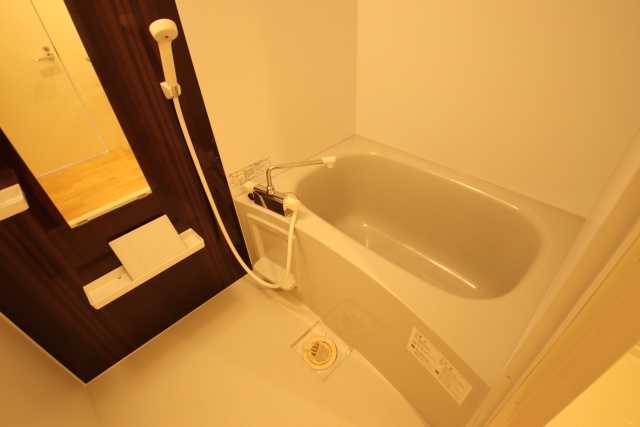 バス・シャワールーム　※別室の参考写真の為、現況優先です。