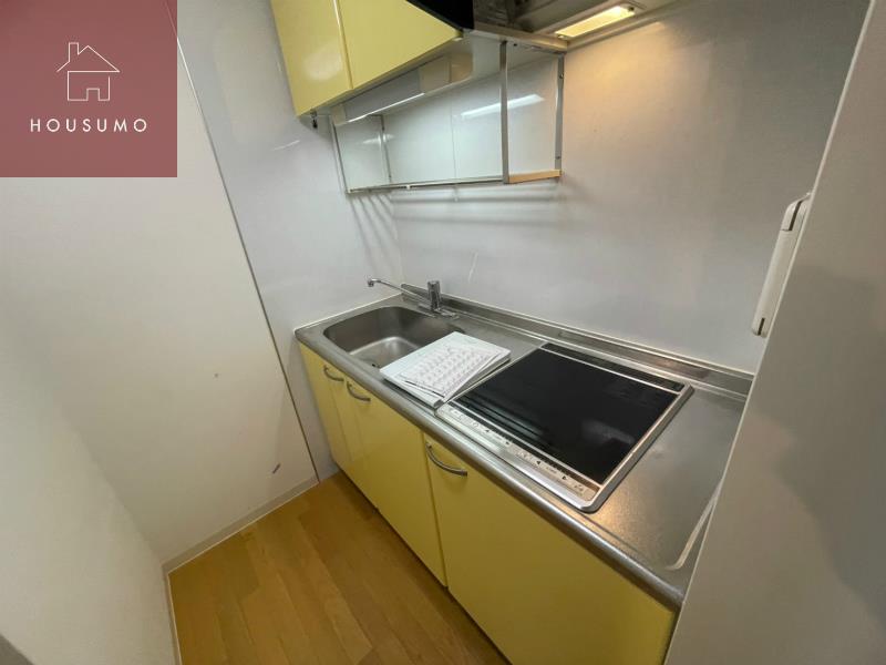 キッチン　コンパクトなキッチンで掃除もラクラク