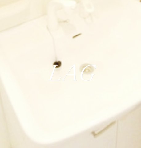 洗面設備　洗面台です。