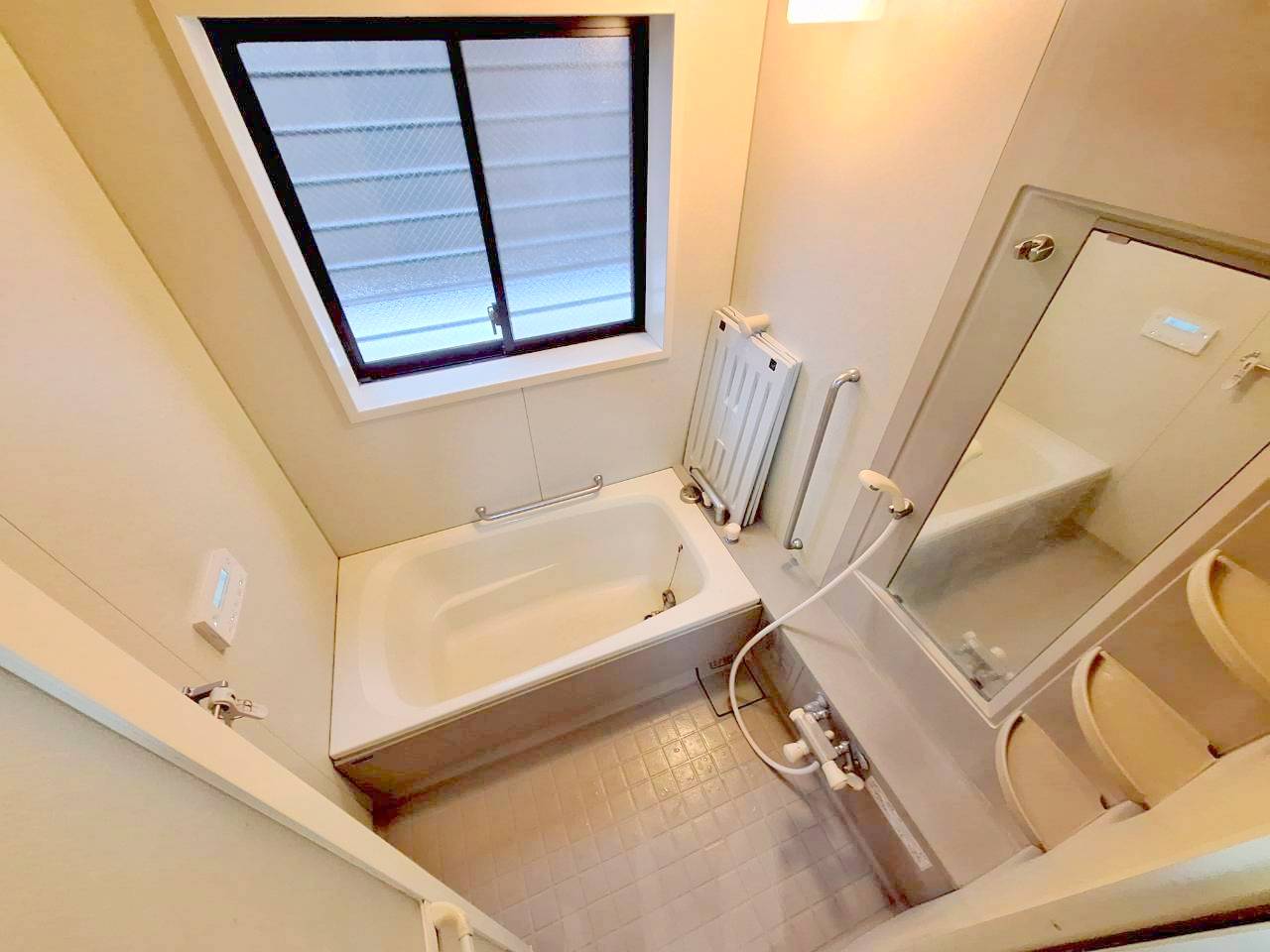 バス・シャワールーム　★追い焚き機能★