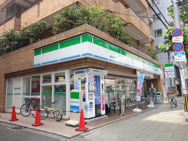 コンビニ　ファミリーマート 四条大宮店（コンビニ）まで360m